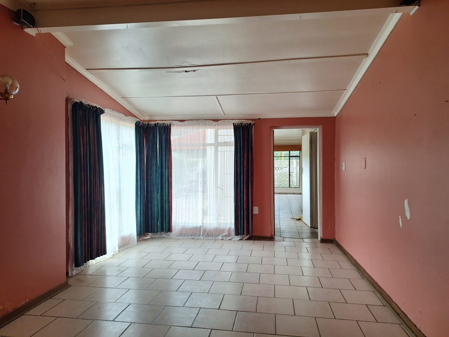 4 Bedroom Property for Sale in Vrede Free State